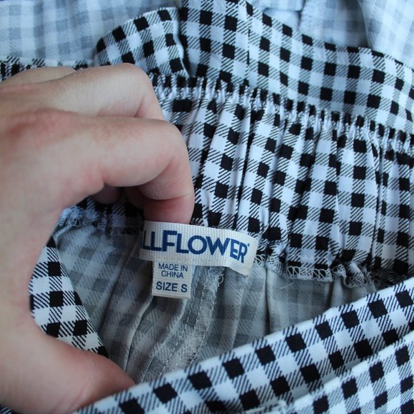 Wallflower Size Small Shorts - Black and White Checkered Pattern - Picture 9 of 11